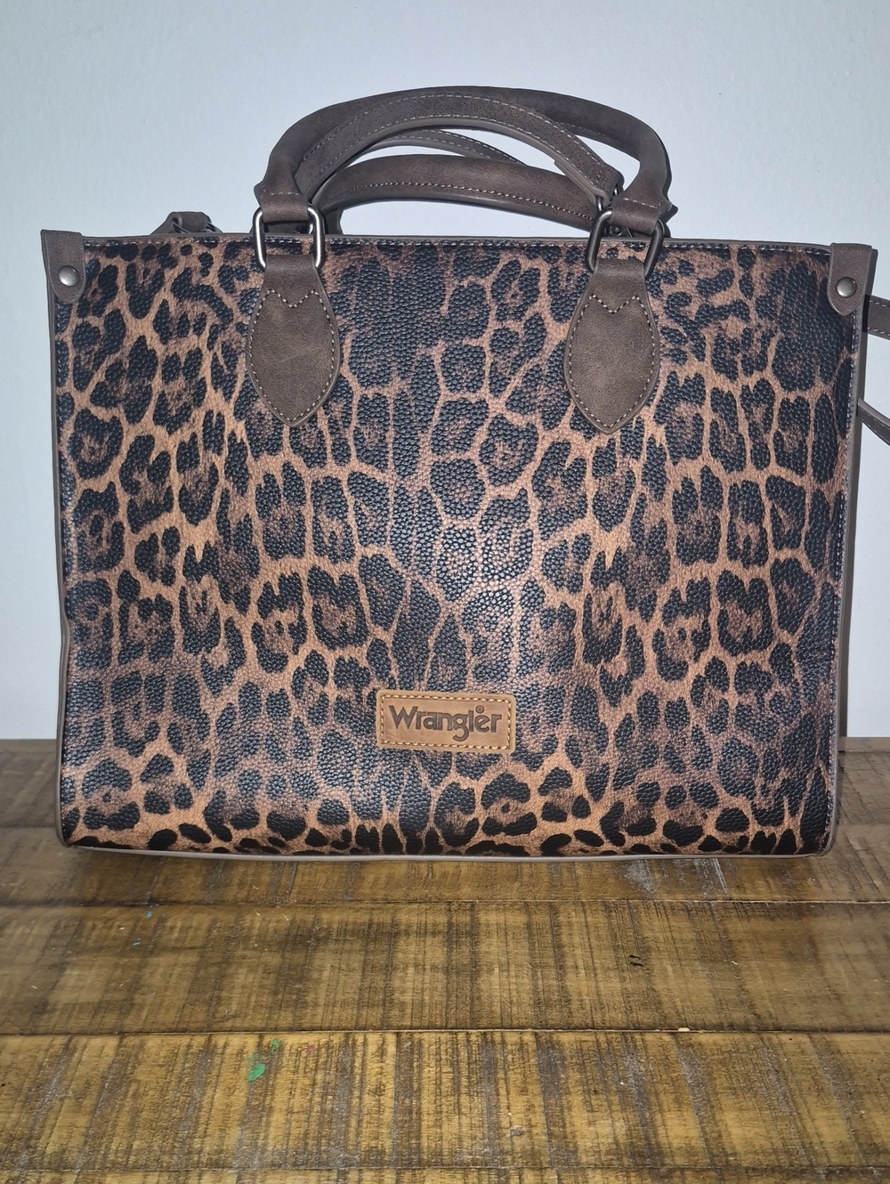 NWOT Wrangler Leopard Print Satchel in Brown and Black